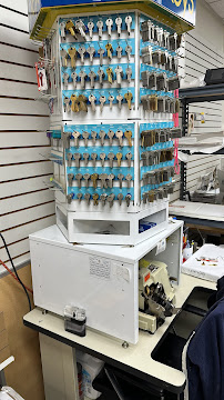 The Hub II - Phone Repair , Tablet Repair , Computer Repair & Accessories @Fort Lee,NJ - Photo 8 - Car repair in Fort Lee, NJ, Manhattan