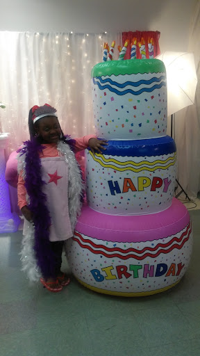 Beauty Salon «Studio 6 Salon & Spa Inc», reviews and photos, 3318 N Hwy 67, Florissant, MO 63033, USA