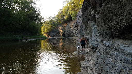 Canoe & Kayak Store «West River Paddle Sports», reviews and photos, 655 W River Rd, Vermilion, OH 44089, USA