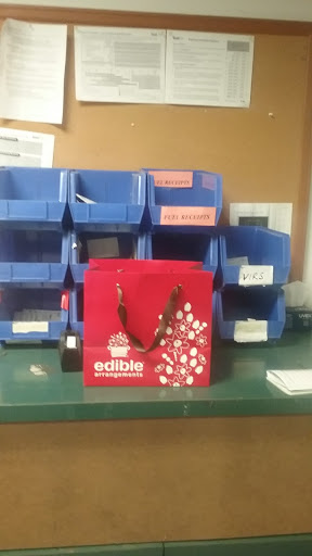 Shipping and Mailing Service «FedEx Ship Center», reviews and photos, 100 Enterprise Dr, Newburgh, NY 12550, USA