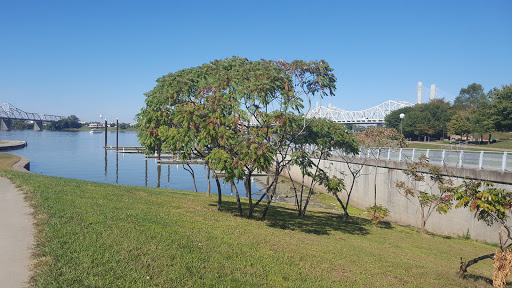 Park «Louisville Waterfront Park (Great Lawn, Harbor Lawn, Festival Plaza)», reviews and photos, 231 Witherspoon St, Louisville, KY 40202, USA