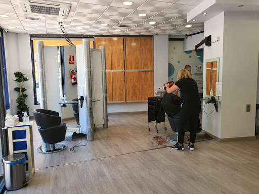 Que Punto Estilistas Almería en Almería, Almería