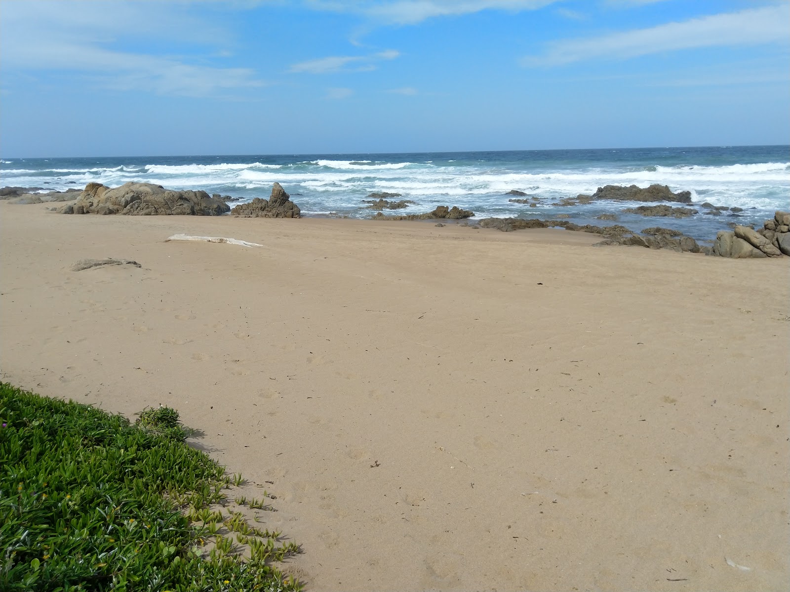 Foto av Sea Park beach med turkos rent vatten yta