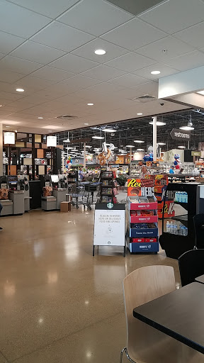 Grocery Store «Kroger», reviews and photos, 1735 N Memorial Dr, Lancaster, OH 43130, USA