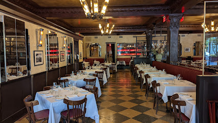 La Brasserie - 411 Park Ave S, New York, NY 10016