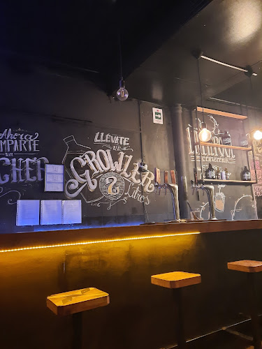 Opiniones de Cerveceria Liverpool en Valparaíso - Pub