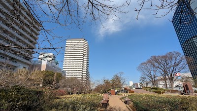 川口駅西口地下公共駐車場