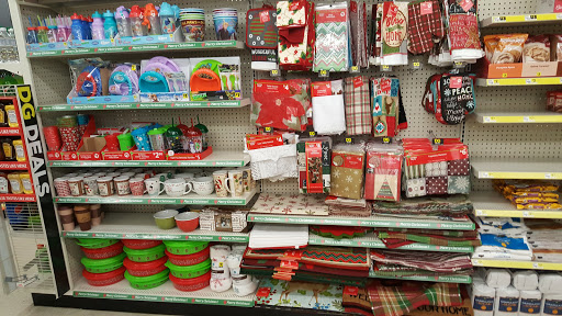 Discount Store «Dollar General», reviews and photos, 25 Gardenville Pkwy W, West Seneca, NY 14224, USA