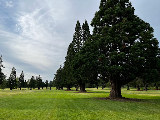 Golf Course «Oak Knoll Golf Course & Driving Range», reviews and photos, 6335 OR-22, Independence, OR 97351, USA