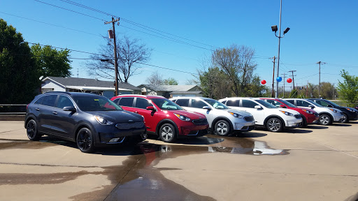 Kia Dealer «Crain Kia of Fort Smith», reviews and photos, 8200 US-71, Fort Smith, AR 72908, USA