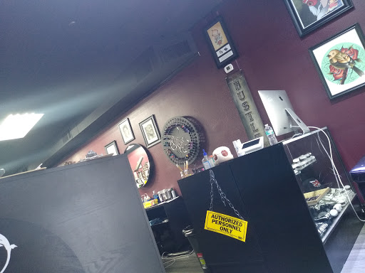 Tattoo Shop «Game Face Tattoos», reviews and photos, 2015 S Orange Ave, Orlando, FL 32806, USA
