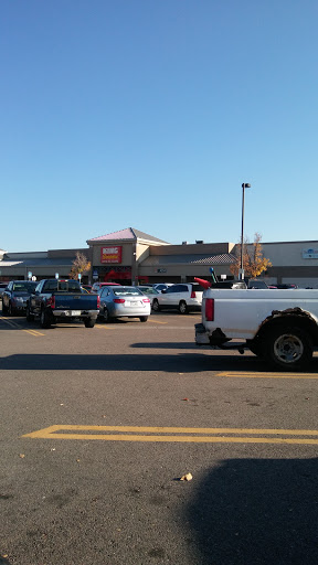 Shopping Mall «Bear Valley Shopping Center», reviews and photos, 3100 S Sheridan Blvd, Denver, CO 80227, USA