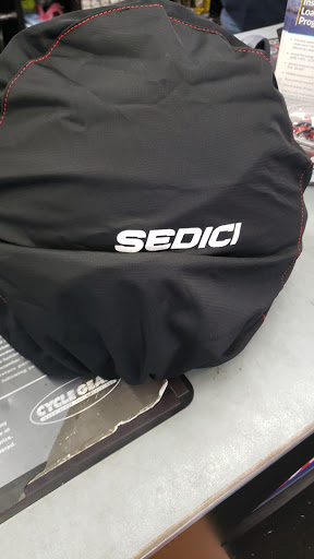 Motorcycle Parts Store «Cycle Gear», reviews and photos, 9070 Research Blvd #202, Austin, TX 78757, USA