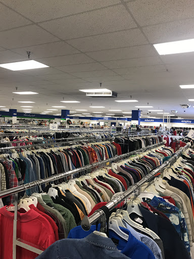 Thrift Store «Goodwill Industries of Kansas», reviews and photos, 5525 W Central Ave, Wichita, KS 67212, USA