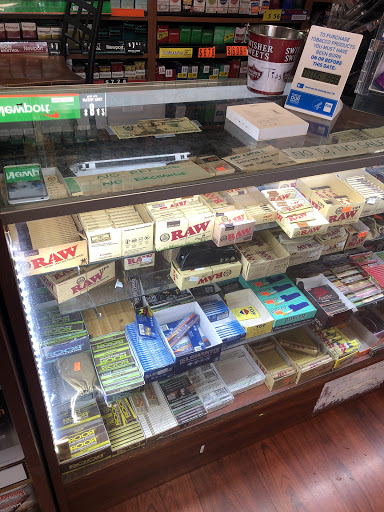 Tobacco Shop «Smoke 4 Less», reviews and photos, 909 S Central Ave, Compton, CA 90220, USA