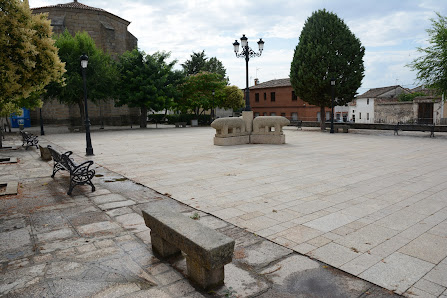 Ayuntamiento de Torralba de Oropesa. Pl. de la Constitucion, 1, 45569 Torralba de Oropesa, Toledo, España