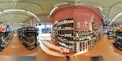 Liquor Store «Esplanade Wine & Spirits», reviews and photos, 2948 W Euclid Ave, Arlington Heights, IL 60005, USA