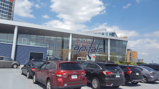 Shopping Mall «Ballston Common Mall», reviews and photos, 4238 Wilson Blvd, Arlington, VA 22203, USA