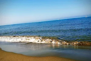 Lupetta beach image