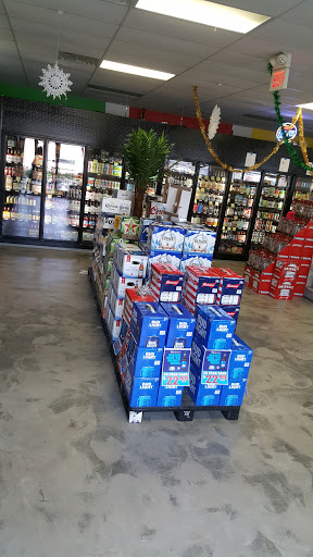 Liquor Store «Liquor Super Store Watertown», reviews and photos, 1432 Main St, Watertown, CT 06795, USA