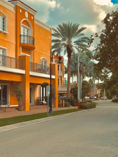 Coffee Shop «Starbucks», reviews and photos, 796 5th Ave S, Naples, FL 34102, USA