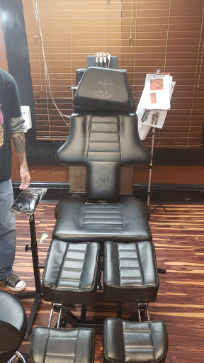 Body Piercing Shop «Lucky Draw Tattoos III», reviews and photos, 11 Atlanta St SE, Marietta, GA 30060, USA