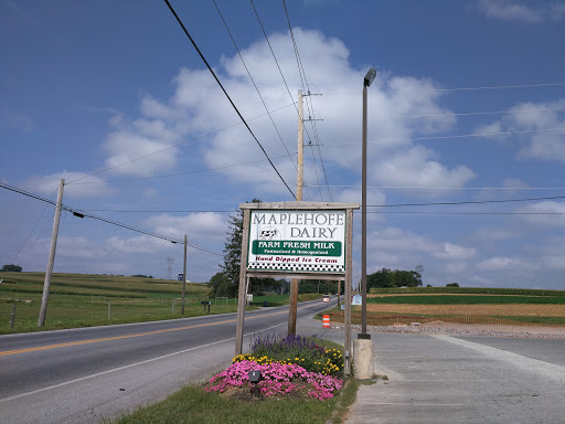 Grocery Store «Maplehofe Dairy Farm Store», reviews and photos, 799 Robert Fulton Hwy, Quarryville, PA 17566, USA