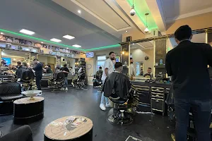Can's Barbershop 63 image
