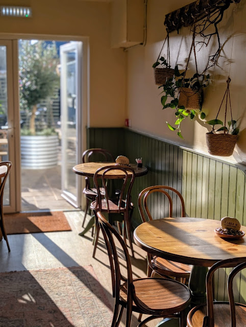 Hot box bakery bembridge