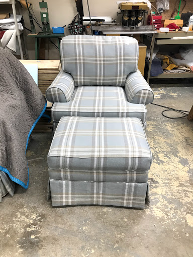 Furniture Store «Edwards Furniture», reviews and photos, 800 W Central Ave, Springboro, OH 45066, USA