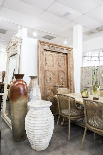 Rustic Furniture Store «Home Source Furniture Showroom», reviews and photos, 1705 Post Oak Blvd, Houston, TX 77056, USA