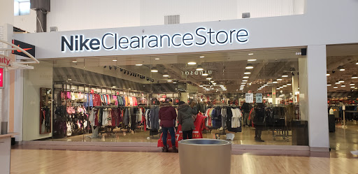 Sporting Goods Store «Nike Factory Store», reviews and photos, 6170 Grand Ave #569, Gurnee, IL 60031, USA