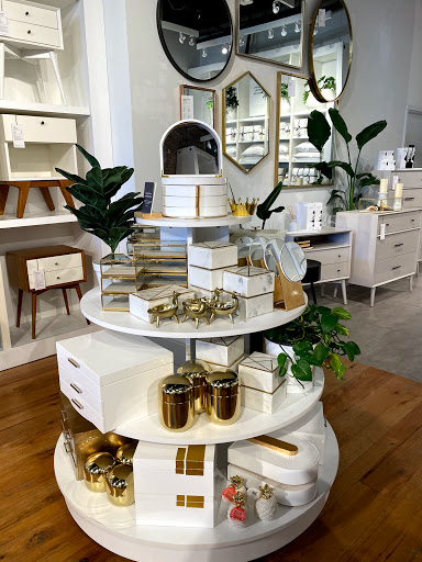 Furniture Store «west elm», reviews and photos, 1011 W 5th St #100, Austin, TX 78703, USA