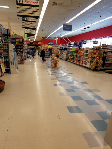 Grocery Store «KEY FOOD SUPERMARKET», reviews and photos, 130 Midland Ave, Port Chester, NY 10573, USA