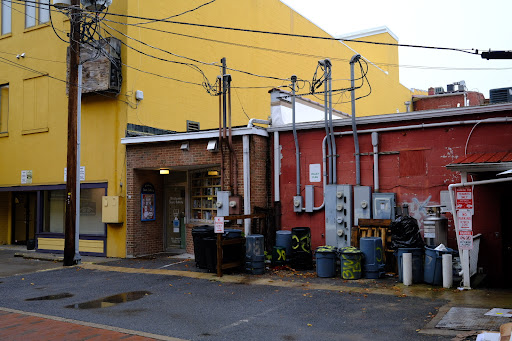 Book Store «Winchester Book Gallery», reviews and photos, 185 N Loudoun St, Winchester, VA 22601, USA