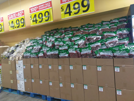 Grocery Store «Save-A-Lot», reviews and photos, 405 S Circle Dr, Colorado Springs, CO 80910, USA