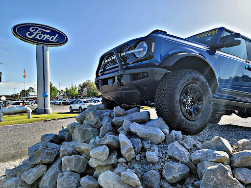 Ford Dealer «Hub City Ford», reviews and photos