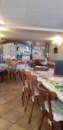 Atmosphère du Restaurant français La Taverne Provencale à Gourdon - n°19