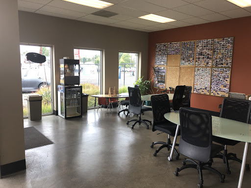 Used Car Dealer «Good Cars Good People», reviews and photos, 2939 Market St NE, Salem, OR 97301, USA