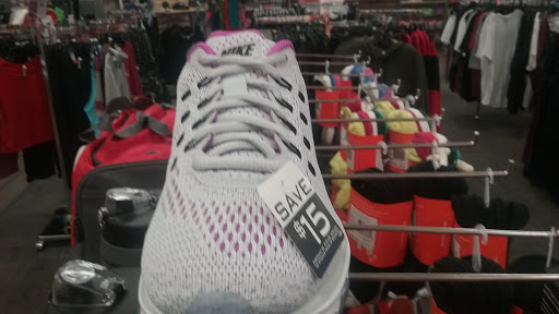 Shoe Store «Hibbett Sports», reviews and photos, 3 W 9 Mile Rd #11, Pensacola, FL 32534, USA