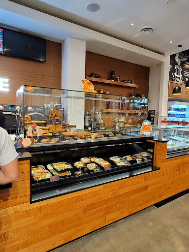 Shopping Mall «Anaheim GardenWalk», reviews and photos, 400 West Disney Way, Anaheim, CA 92802, USA