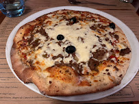 Pizza du Pizzeria La Dolce Vita à Gourdon - n°14