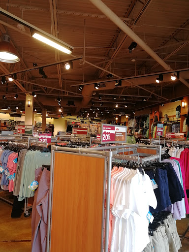 Sportswear Store «Columbia Sportswear Outlet Store - Prime Outlets in Ellenton», reviews and photos, 5661 Factory Shops Blvd #470, Ellenton, FL 34222, USA