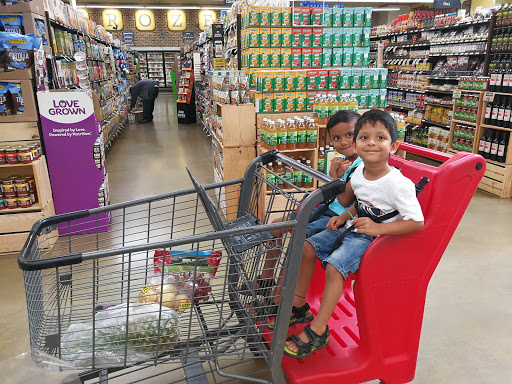 Grocery Store «Fresh Thyme Farmers Market- 86th Indianapolis IN», reviews and photos, 2342 W 86th St, Indianapolis, IN 46260, USA