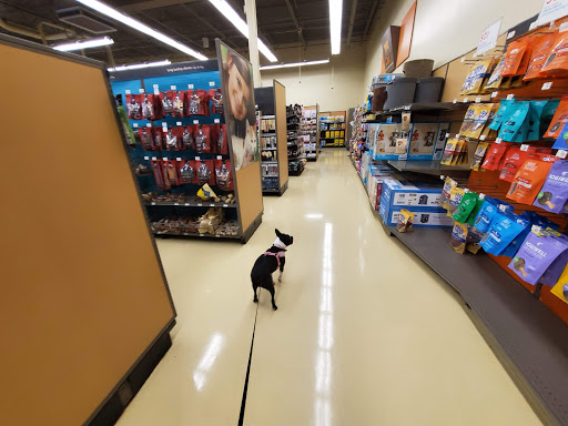 Pet Supply Store «Petco Animal Supplies», reviews and photos, 4540 Princess Anne Rd #128, Virginia Beach, VA 23462, USA