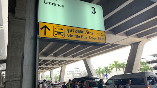 Bangkok Airport Train & Limo Transfer Service