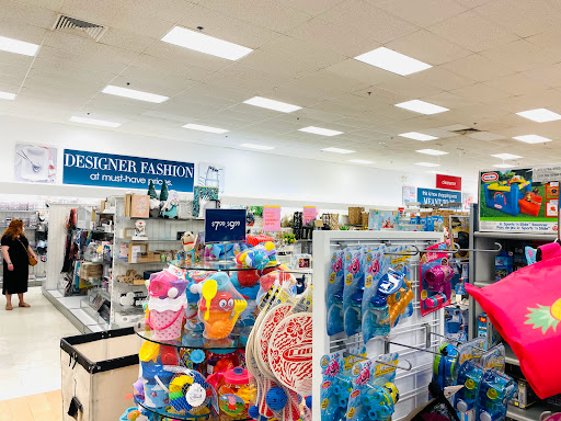 Shopping Mall «Fair City Mall», reviews and photos, 9650 Main Street, Fairfax, VA 22031, USA