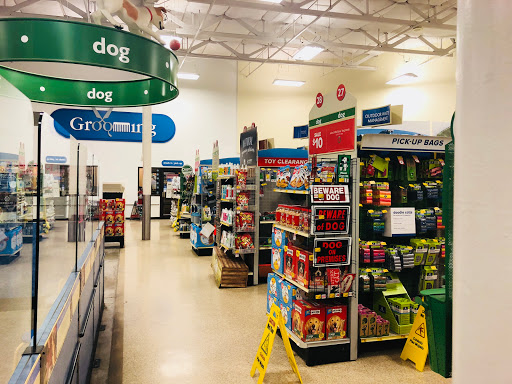Pet Supply Store «PetSmart», reviews and photos, 7501 SW Dartmouth St, Tigard, OR 97223, USA