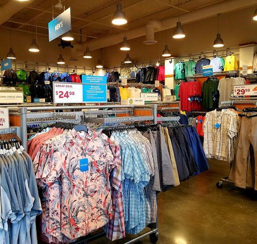 Sportswear Store «Columbia Sportswear Outlet Store», reviews and photos, 100 Citadel Dr #636, Commerce, CA 90040, USA