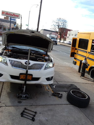 Auto Parts Store «AutoZone», reviews and photos, 112-20 Atlantic Ave, Jamaica, NY 11418, USA